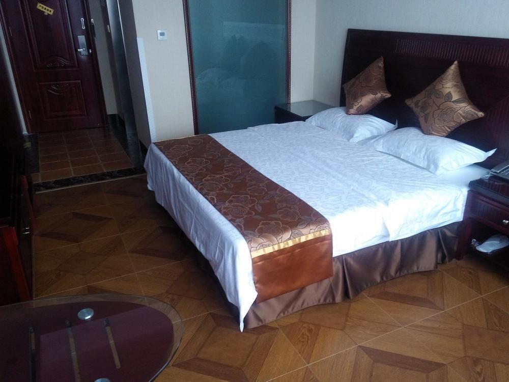 تشنجدو Fengyu Business Hotel المظهر الخارجي الصورة